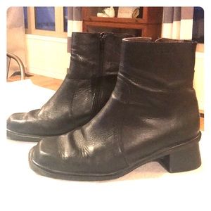 Black leather Naot boots
